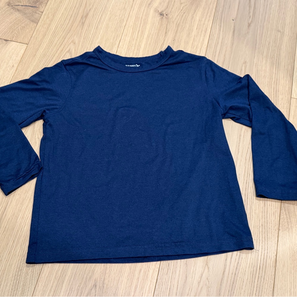 Old Navy Active Deep Blue Tee